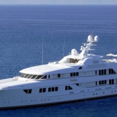 4 Tips for Finding an HMY Yacht Broker